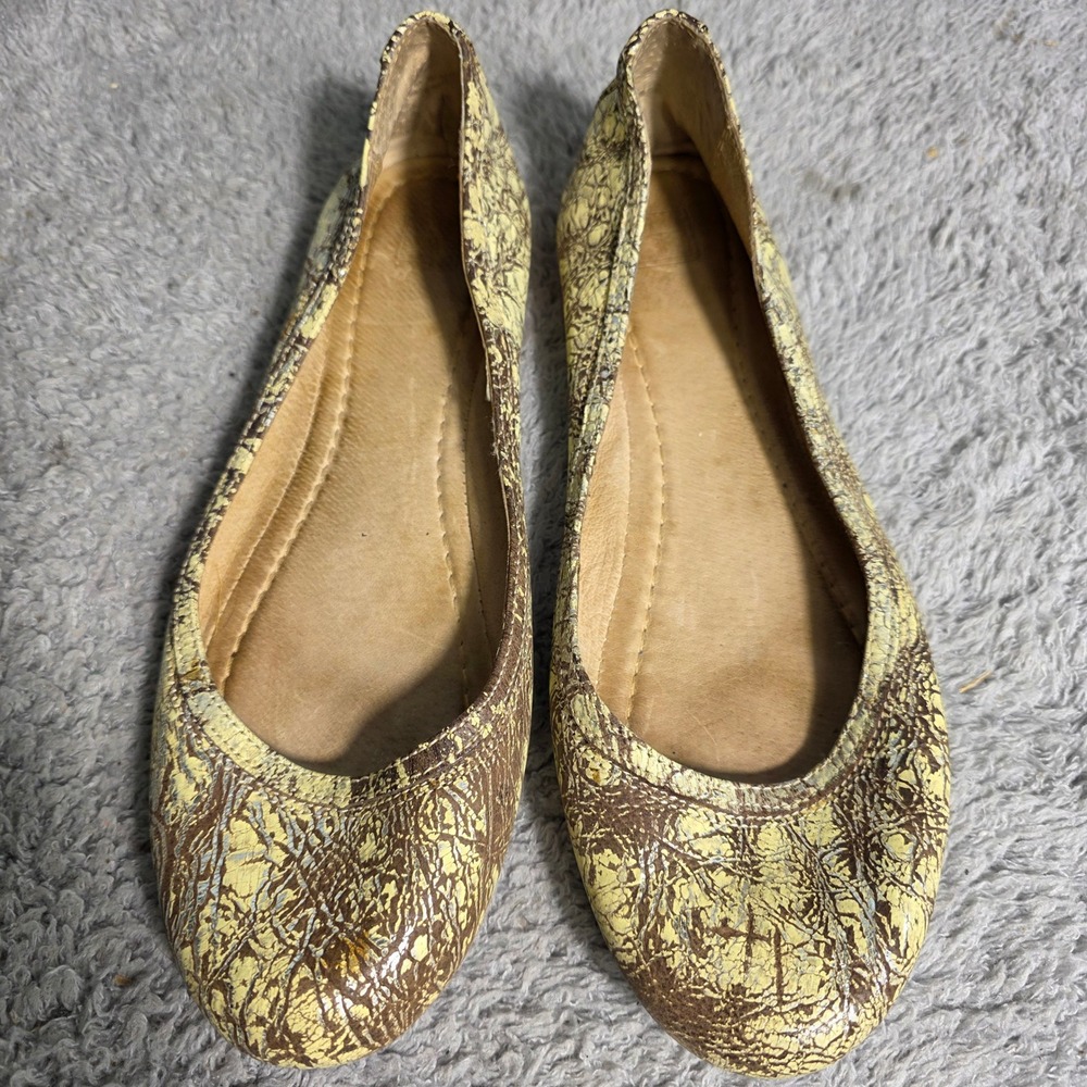 FRYE Carson Ballet Flats Cream Brown‎ Crackled Leather Women's Size 9